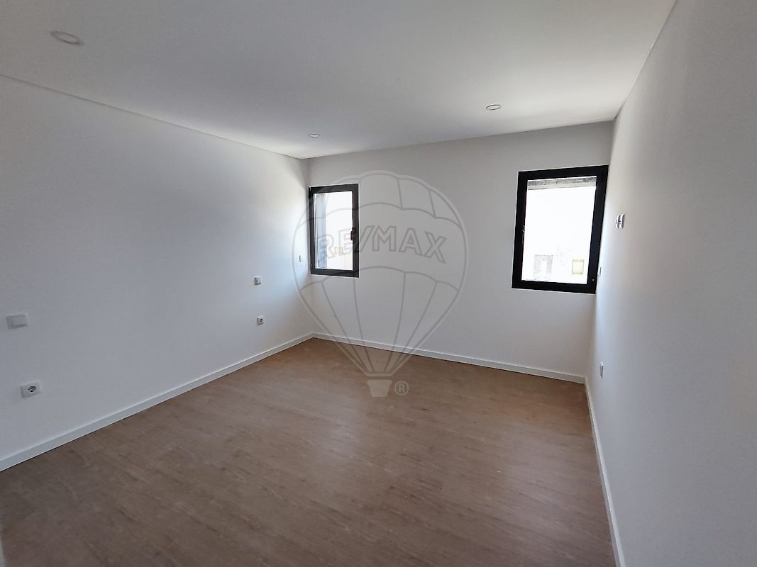 Apartamento T2 à venda em Esgueira, Aveiro — foto 3