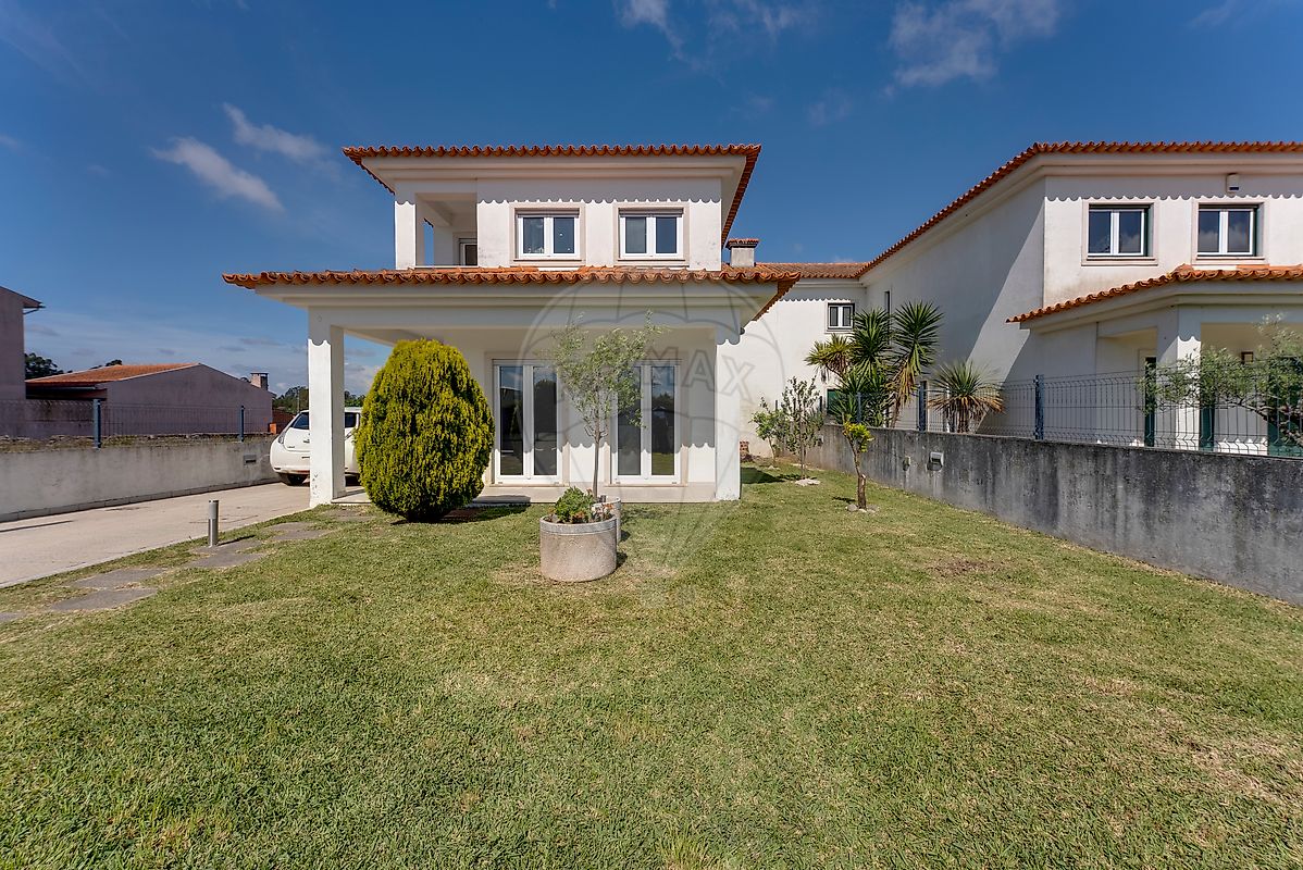 Moradia T3 à venda em Aveiro