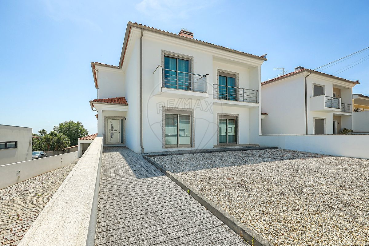 Moradia - Travassô e Óis da Ribeira, Águeda, Aveiro