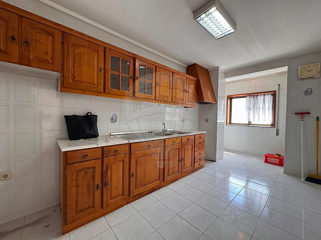 Apartamento T3 à venda em Glória e Vera Cruz, Aveiro — foto 2