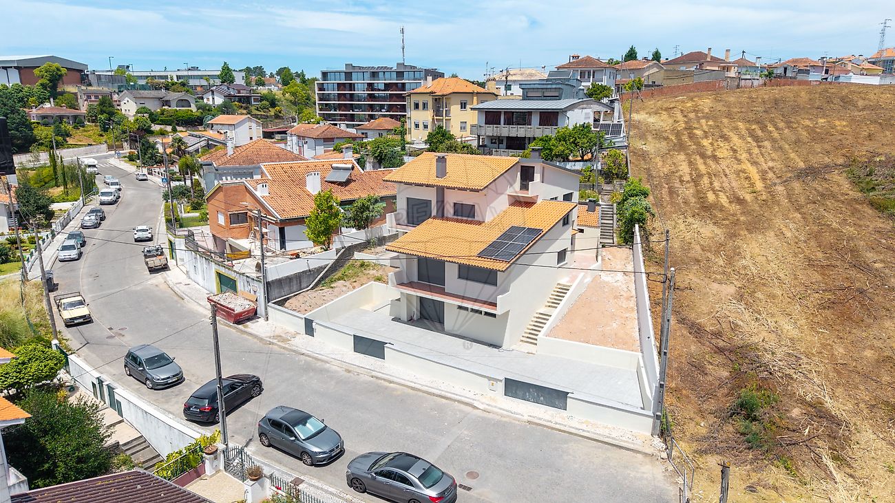 Moradia T5 à venda em Águeda