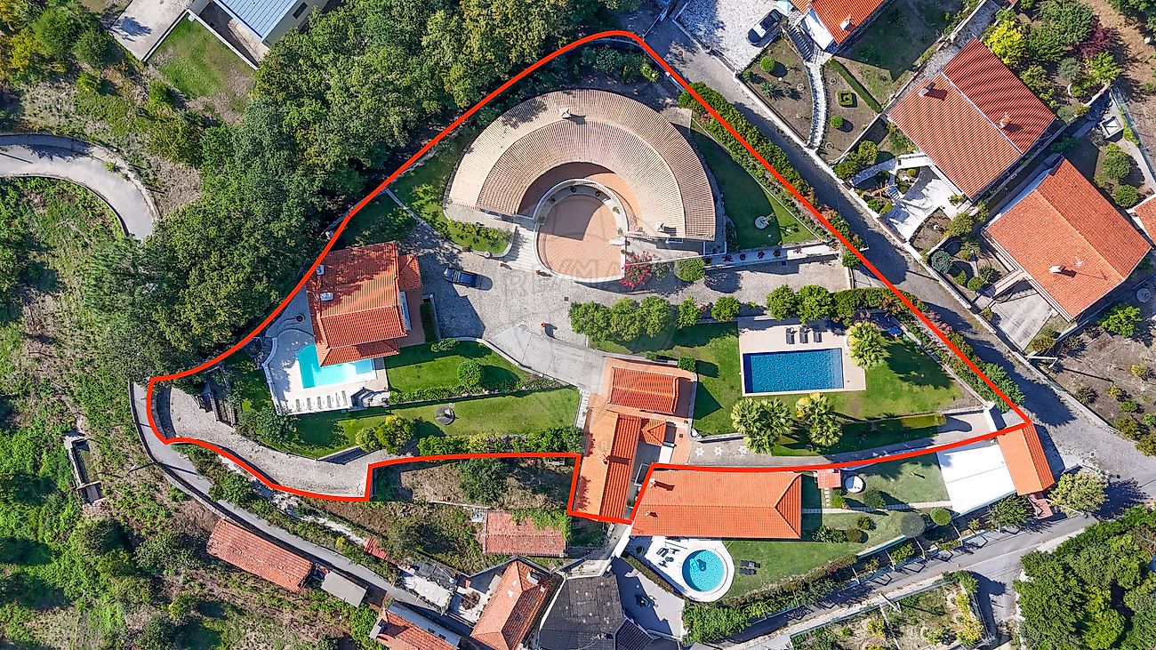 Moradia T10 - Macieira de Cambra, Vale de Cambra, Aveiro