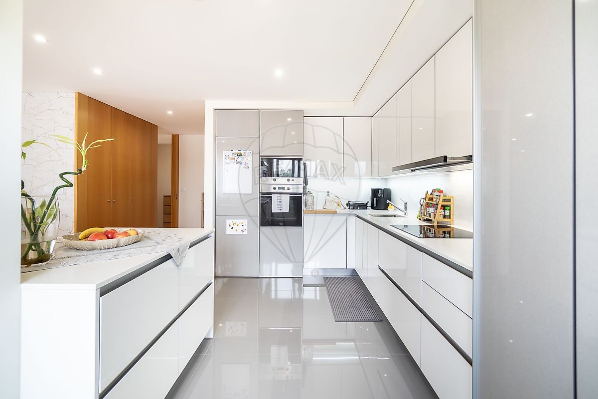 Apartamento T2 à venda em Santa Maria da Feira
