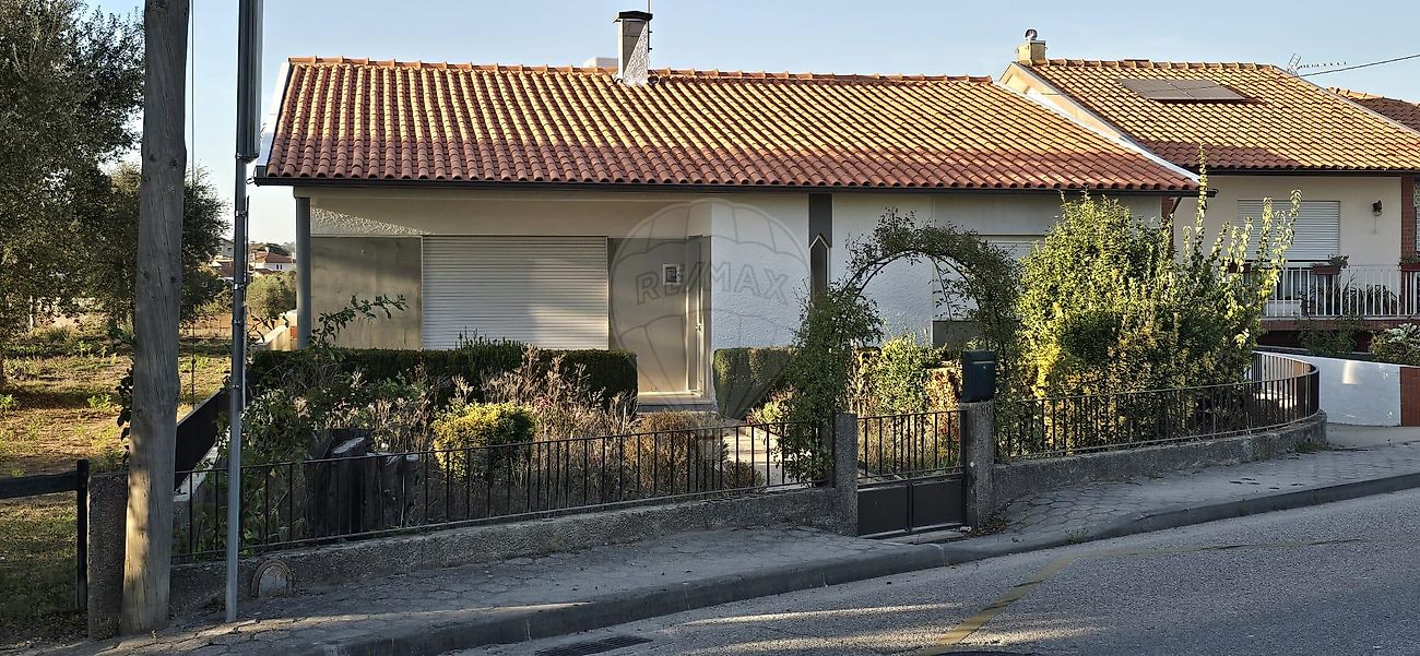 Moradia T3 - Oliveira do Bairro, Oliveira do Bairro, Aveiro