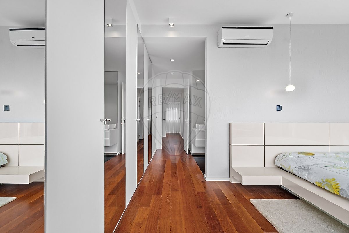 listing 124561033-294 picture-0