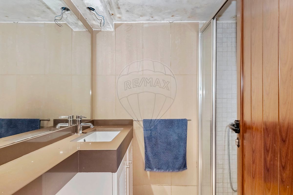 listing 124561046-121 picture-0