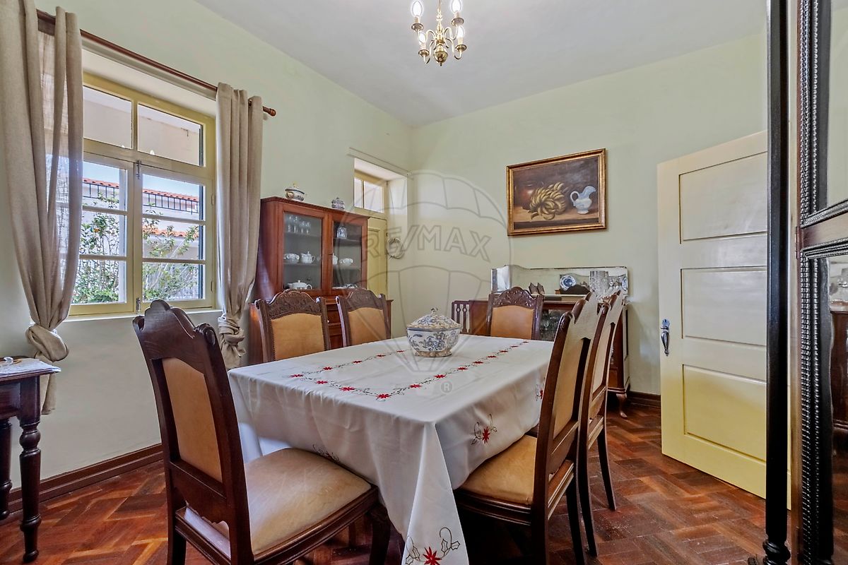 listing 124561046-121 picture-0