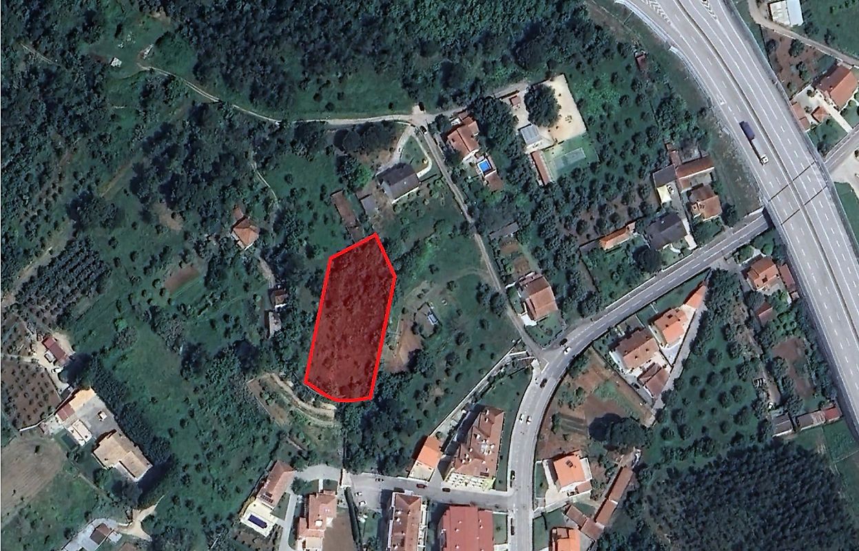Terreno à venda em Coimbra