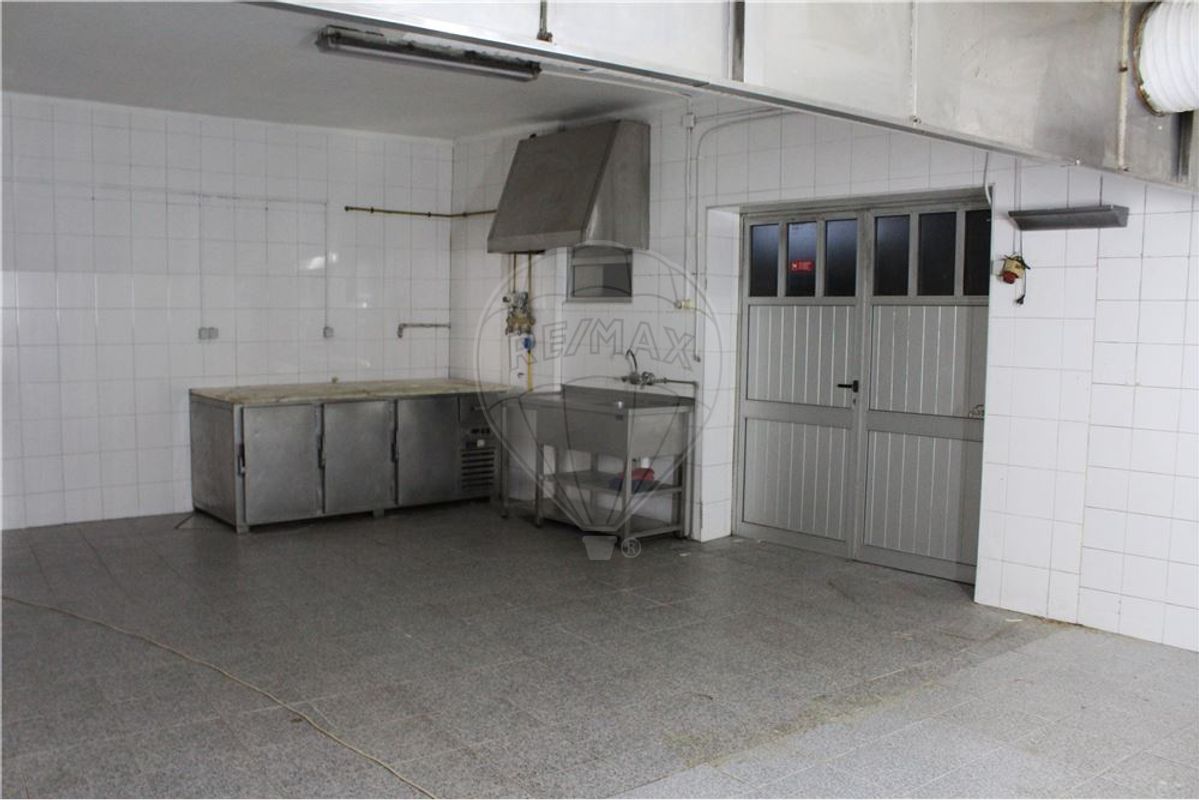 listing 124571022-43 picture-0
