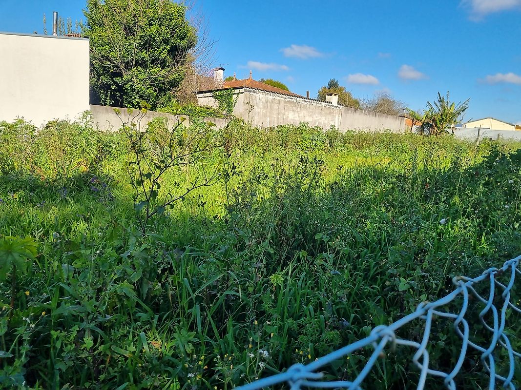 Land for sale in Espinho, Portugal — €72,000