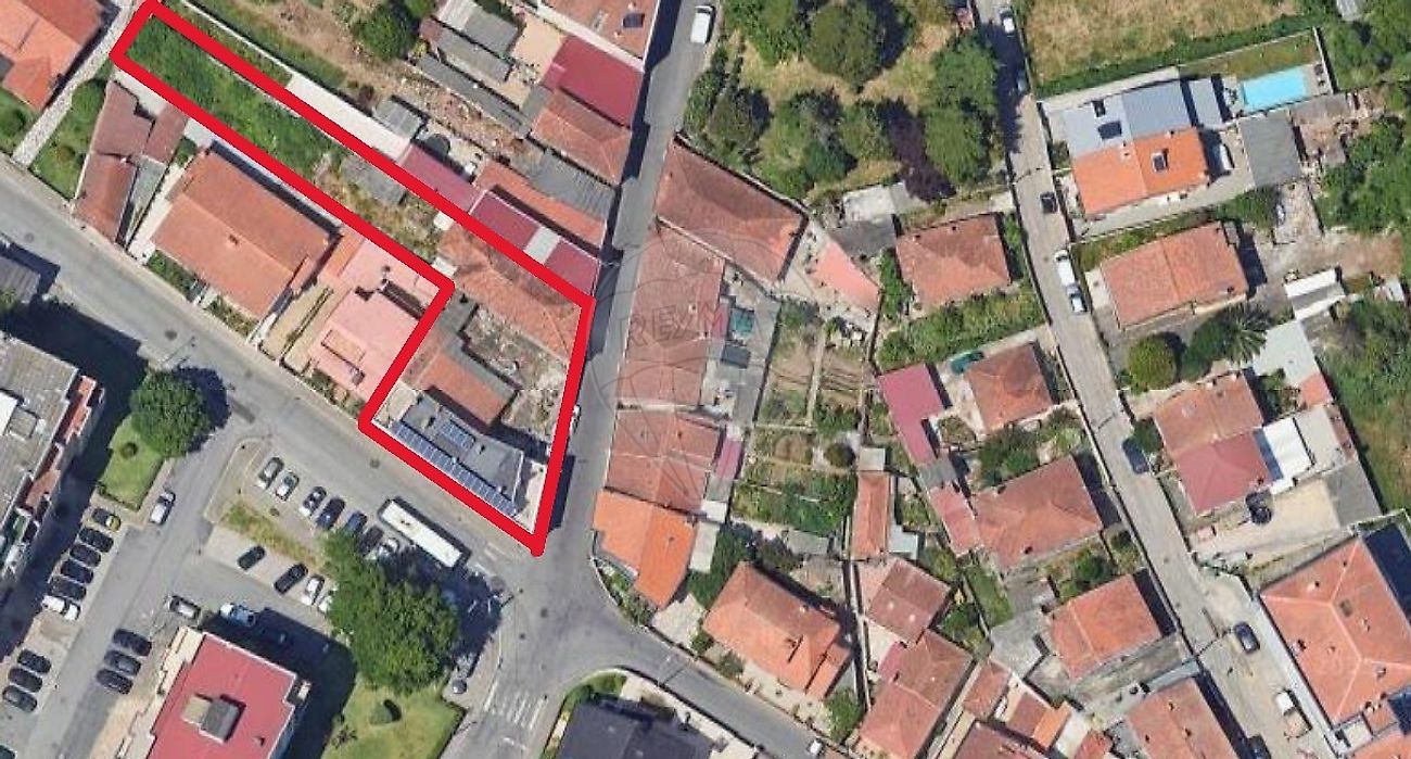Prédio - Santa Marinha e São Pedro da Afurada, Vila Nova de Gaia, Porto