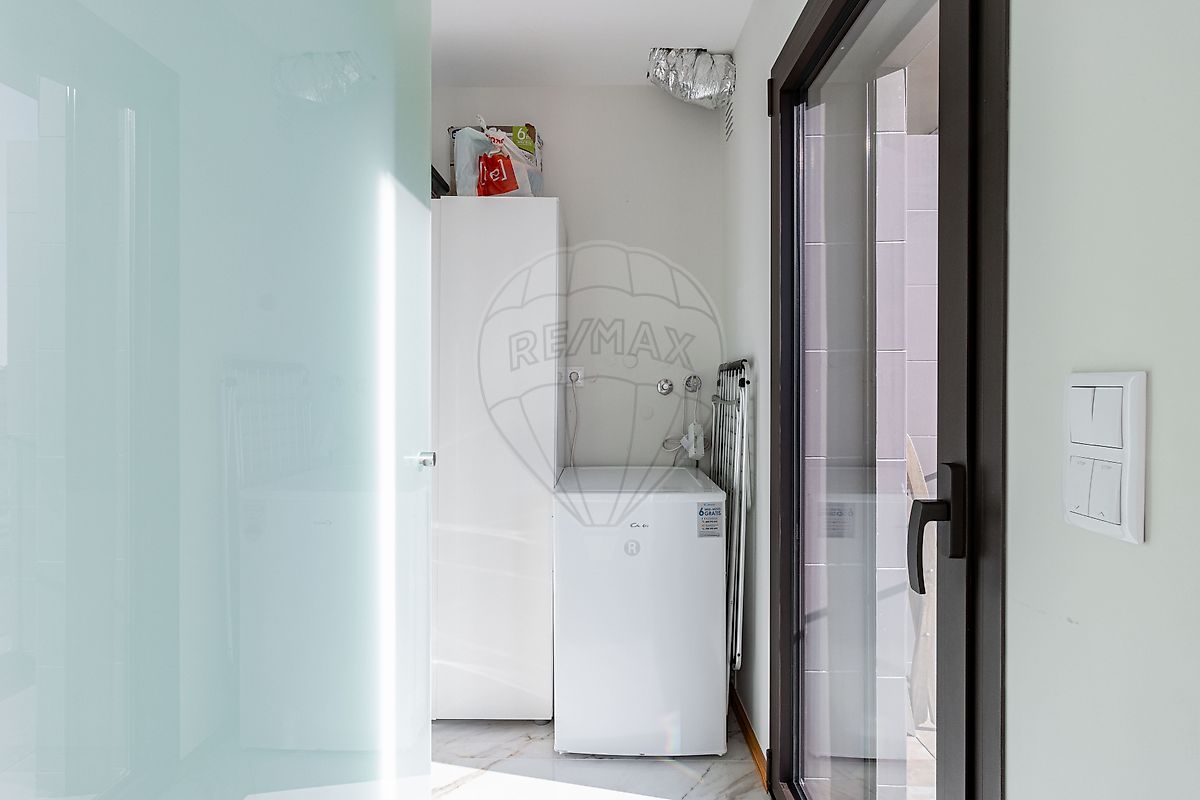 Apartamento T2 à venda em Nogueira da Regedoura, Santa Maria da Feira — foto 14