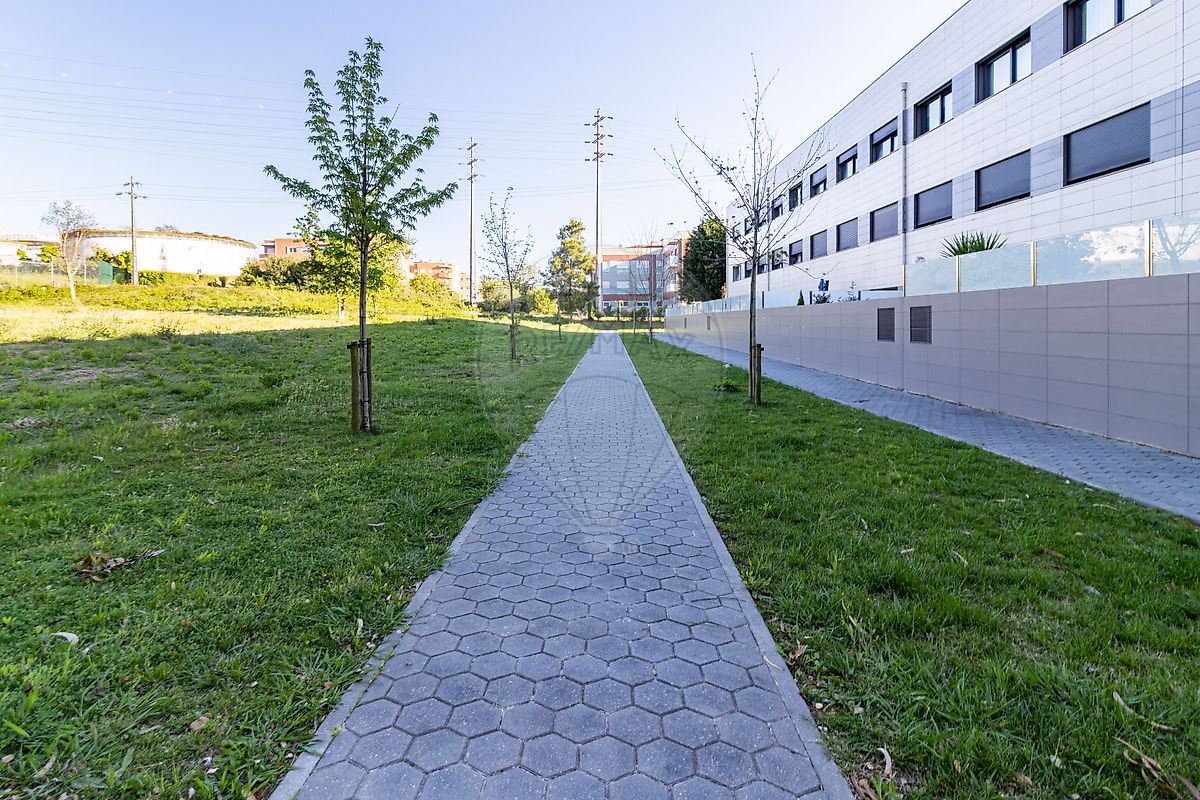 Apartamento T2 à venda em Nogueira da Regedoura, Santa Maria da Feira — foto 30