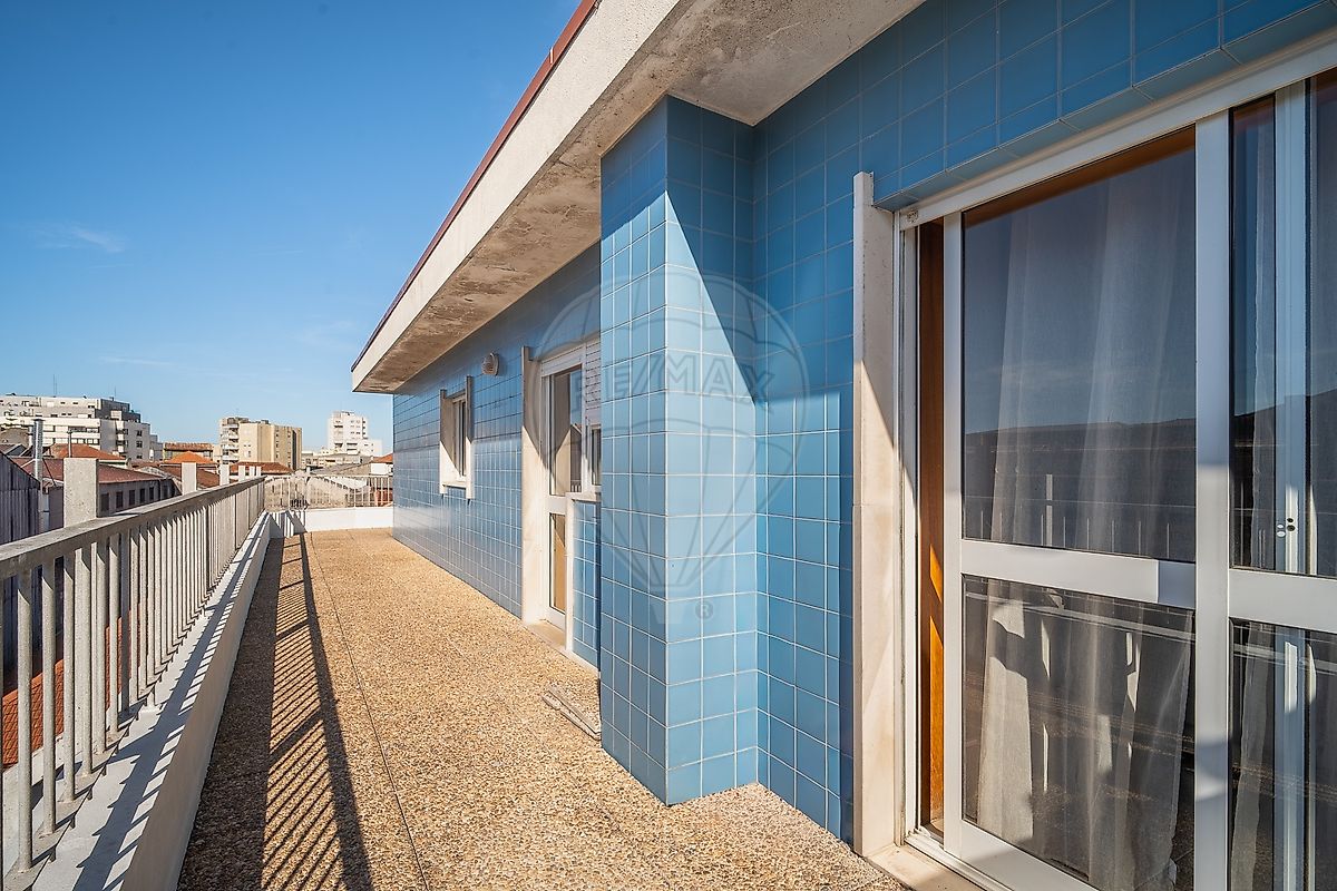 Apartamento T1 à venda em Vila Nova de Gaia