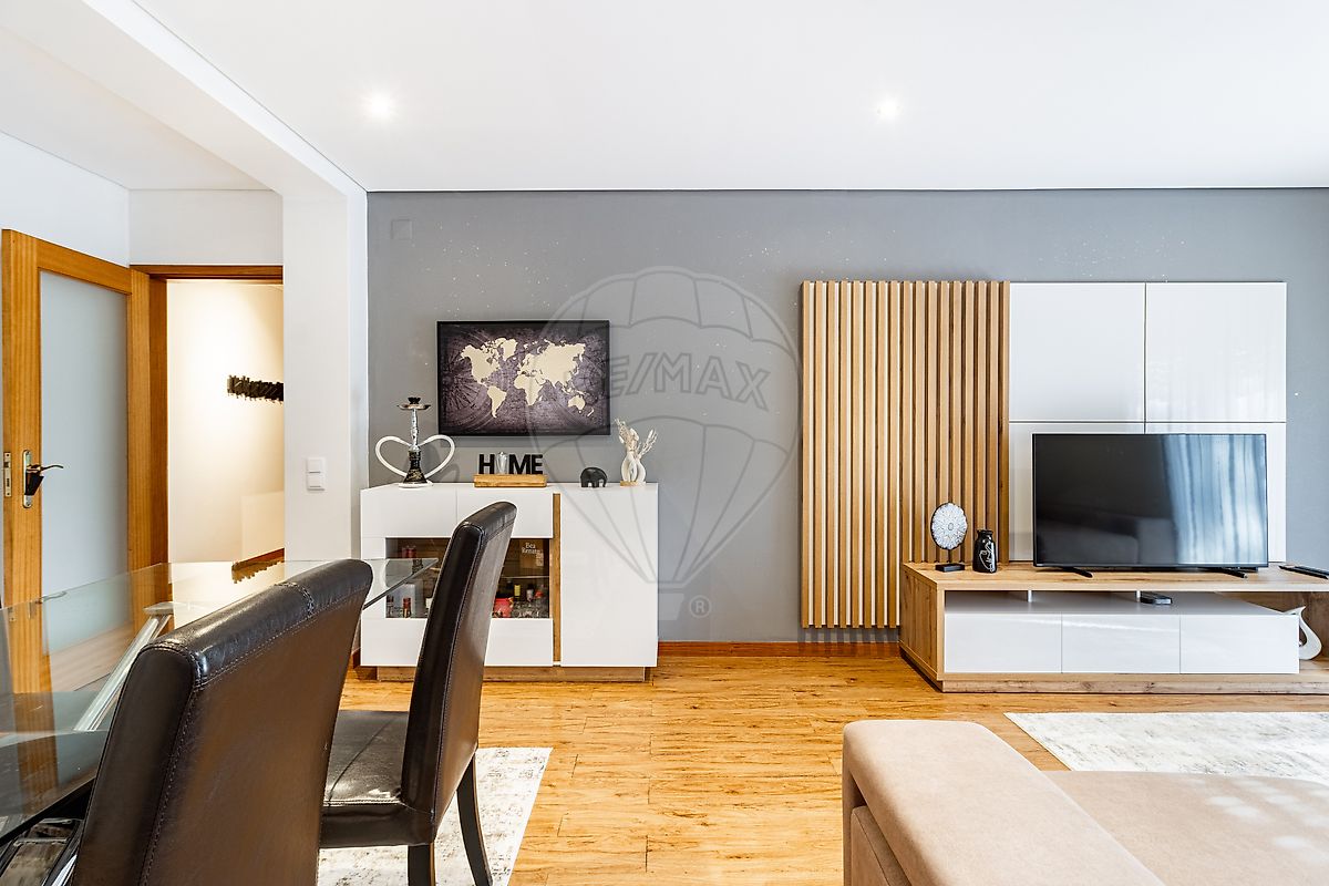 Apartamento T3 à venda em Santa Maria da Feira