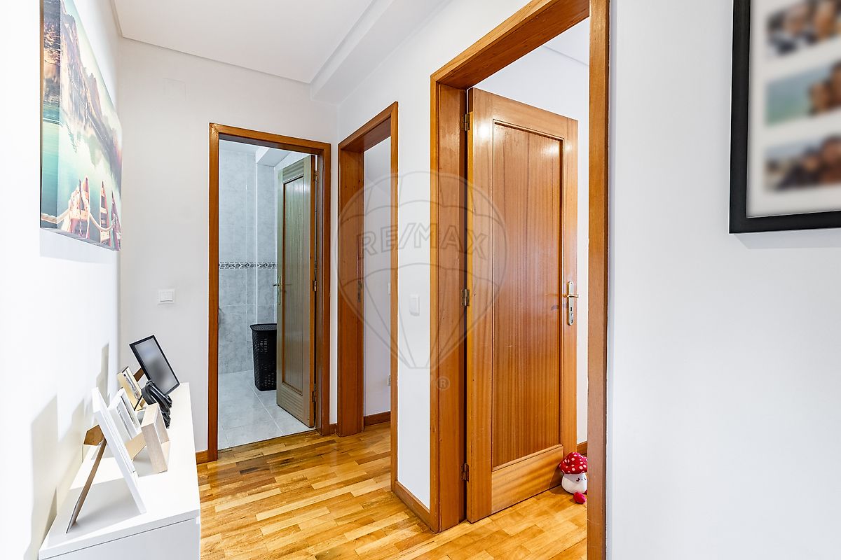 Apartamento T3 à venda em São Paio de Oleiros, Santa Maria da Feira — foto 18