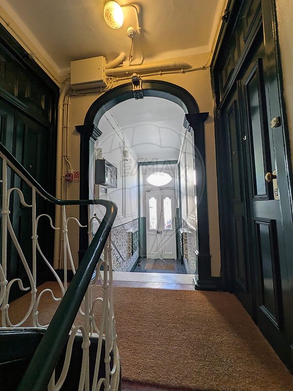 Apartamento T4 à venda em Estrela, Lisboa — foto 2