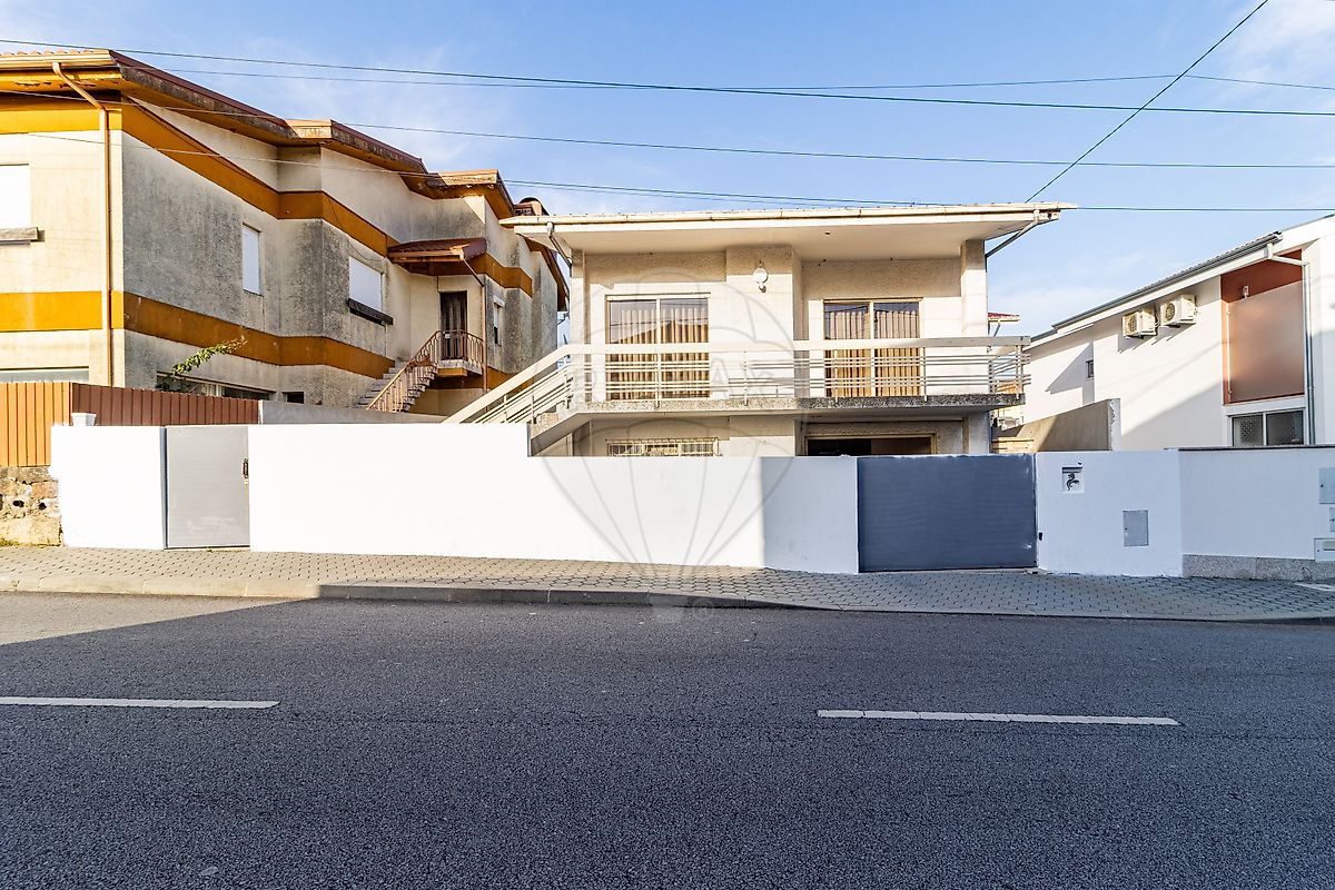 Apartamento T3 à venda em Vila Nova de Gaia