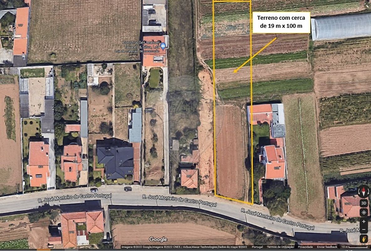 Land for sale in Vila Nova de Gaia, Portugal — €275,000