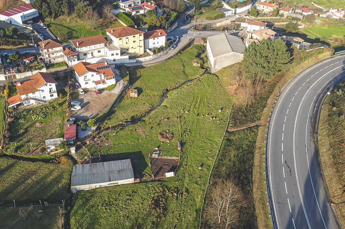 Land for sale in Vale de Cambra, Portugal — €115,000