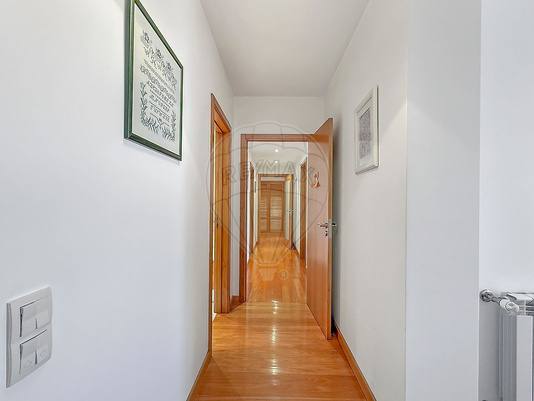 Apartamento T4 à venda em Ramalde, Porto — foto 12