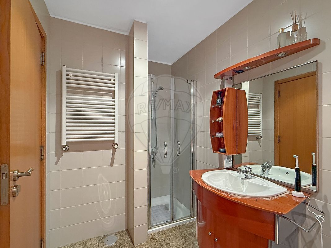 Apartamento T4 à venda em Ramalde, Porto — foto 16