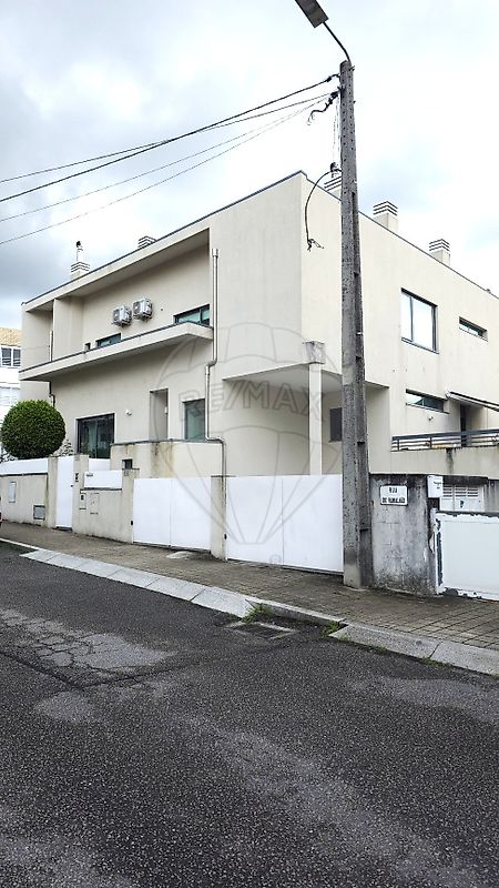 Moradia T3 à venda em Valongo