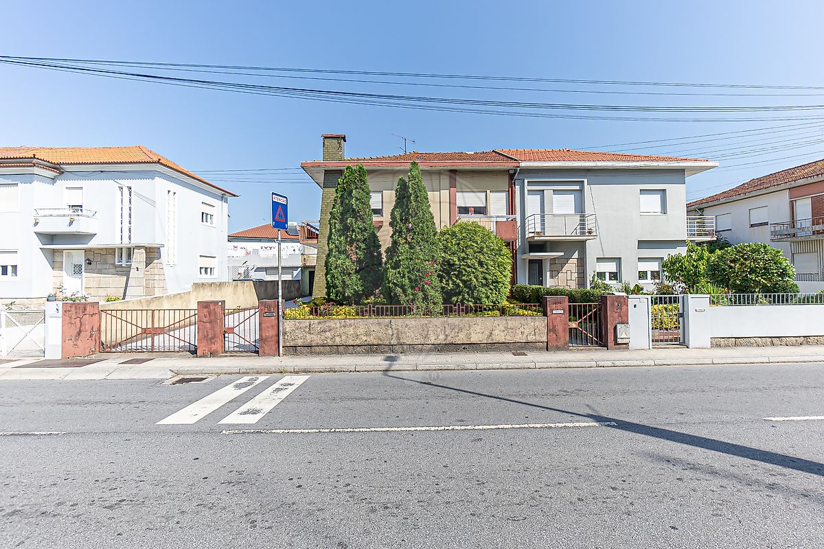 Apartamento T5 à venda em Matosinhos