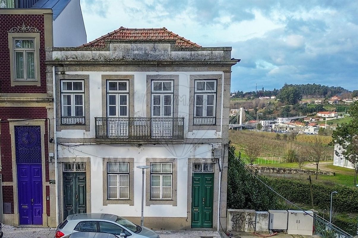 Apartamento T4 à venda em Santo Tirso