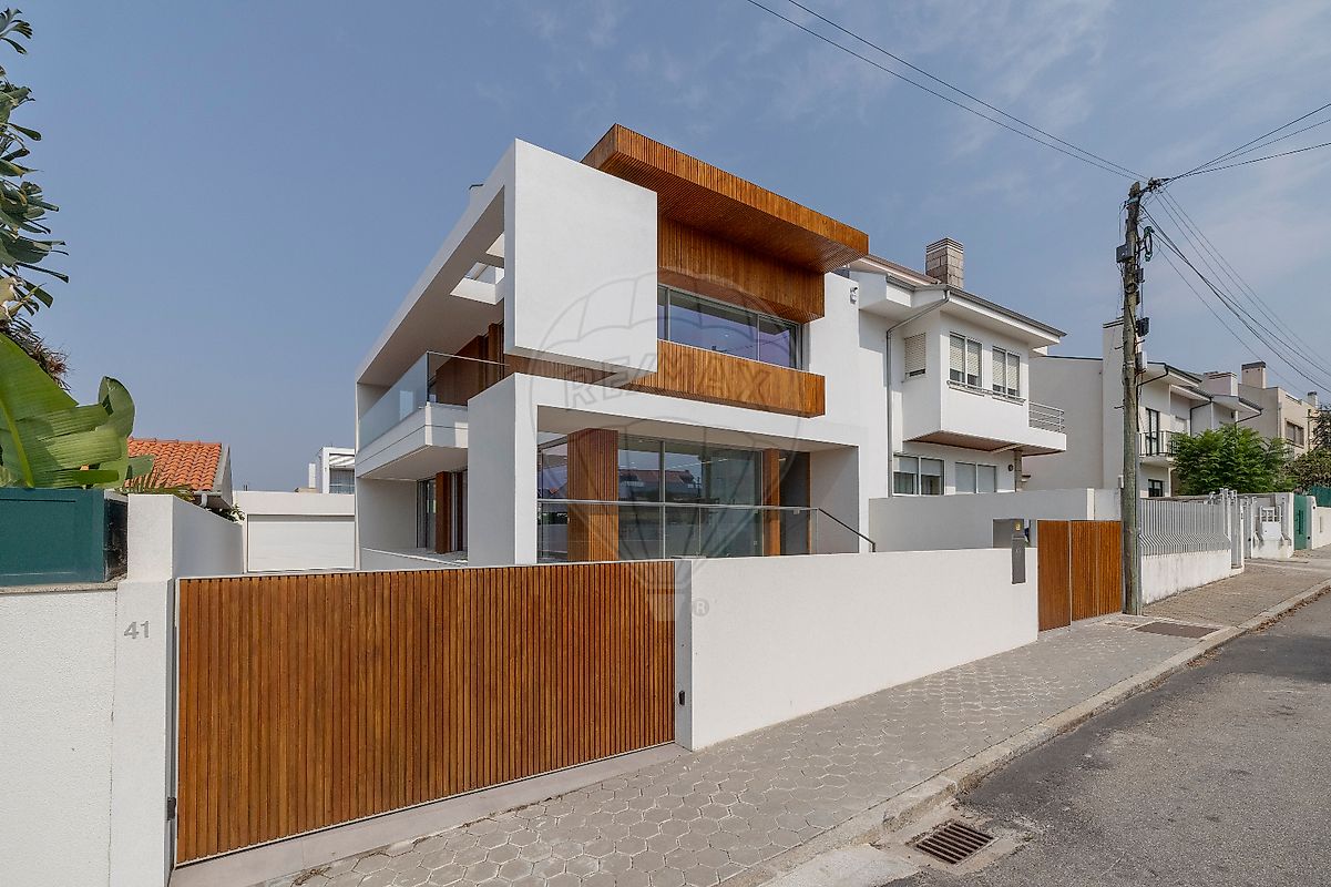 Apartamento T3 à venda em Vila Nova de Gaia