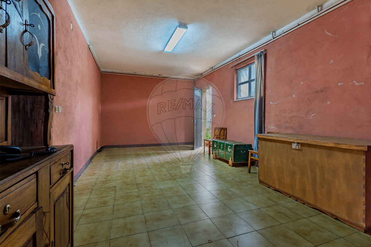 listing 124611033-121 picture-0