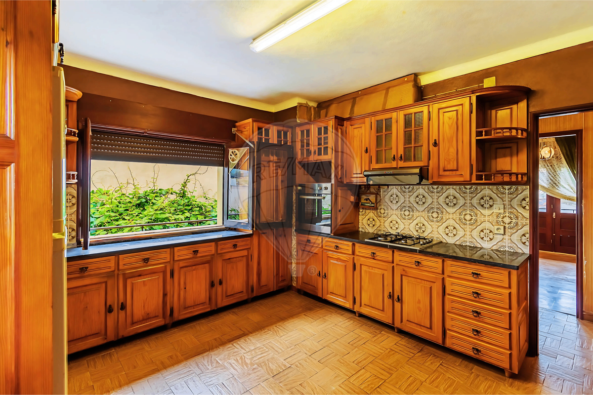 listing 124611033-121 picture-0