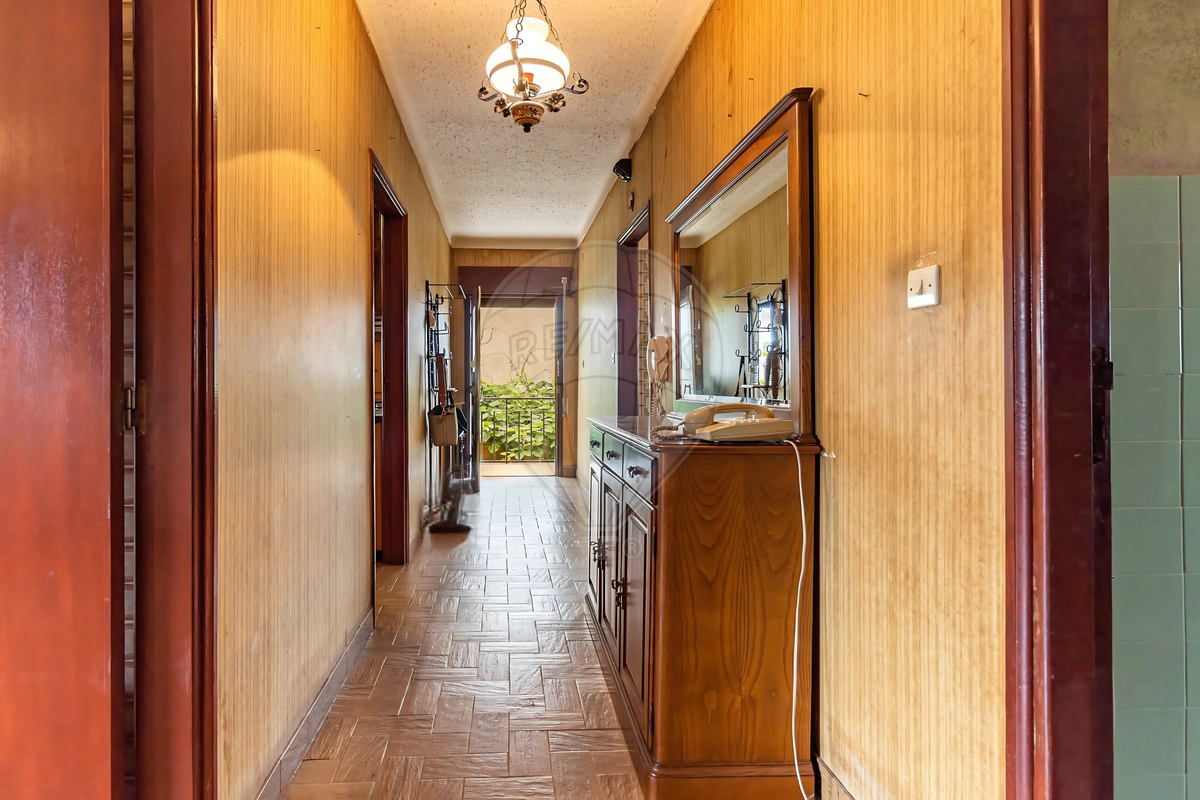 listing 124611033-121 picture-0
