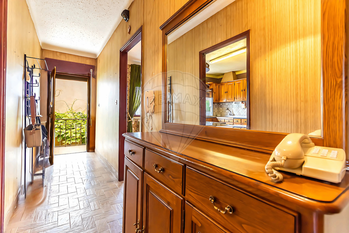 listing 124611033-121 picture-0
