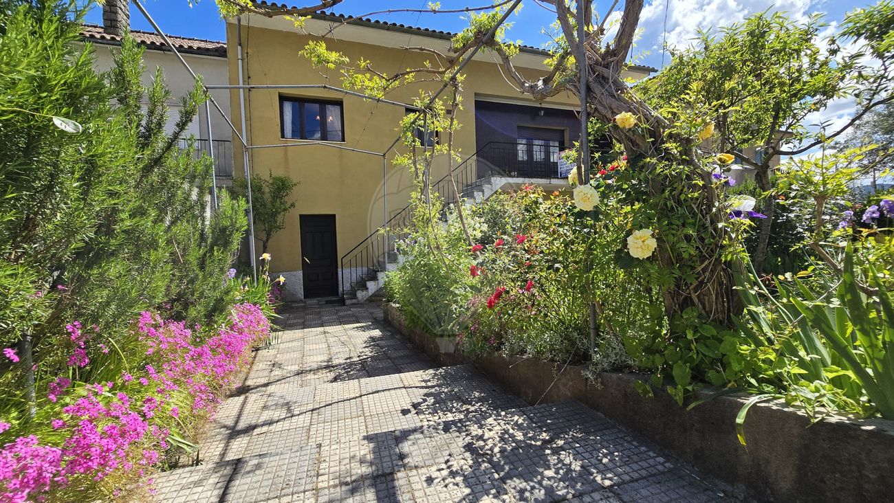 listing 124611033-121 picture-0