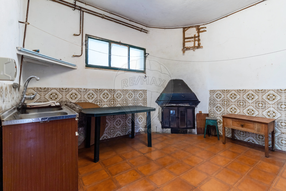 listing 124611033-121 picture-0