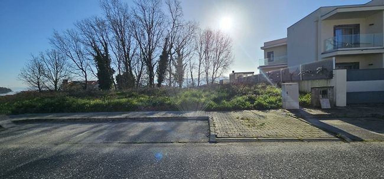 Terreno à venda em Covilhã