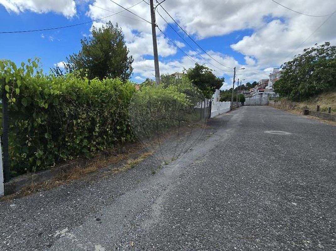Terreno à venda em Covilhã