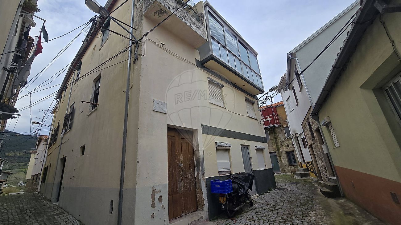 Moradia - Teixoso e Sarzedo, Covilhã, Castelo Branco