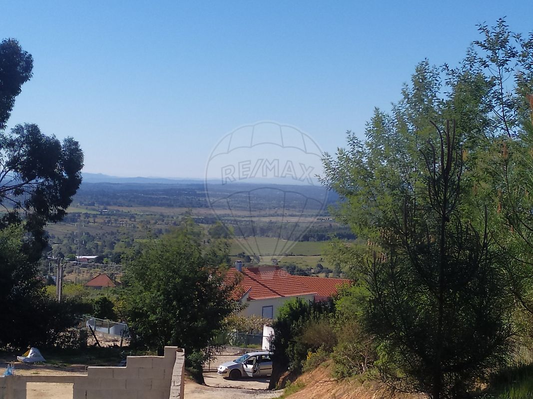 Outros - Habitação - Vale de Prazeres e Mata da Rainha, Fundão, Castelo Branco