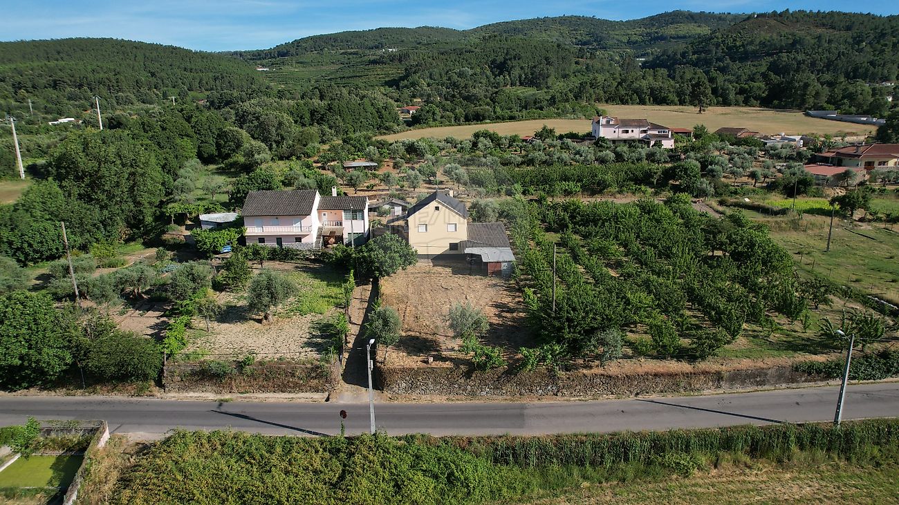 Apartamento T5 à venda em Fundão