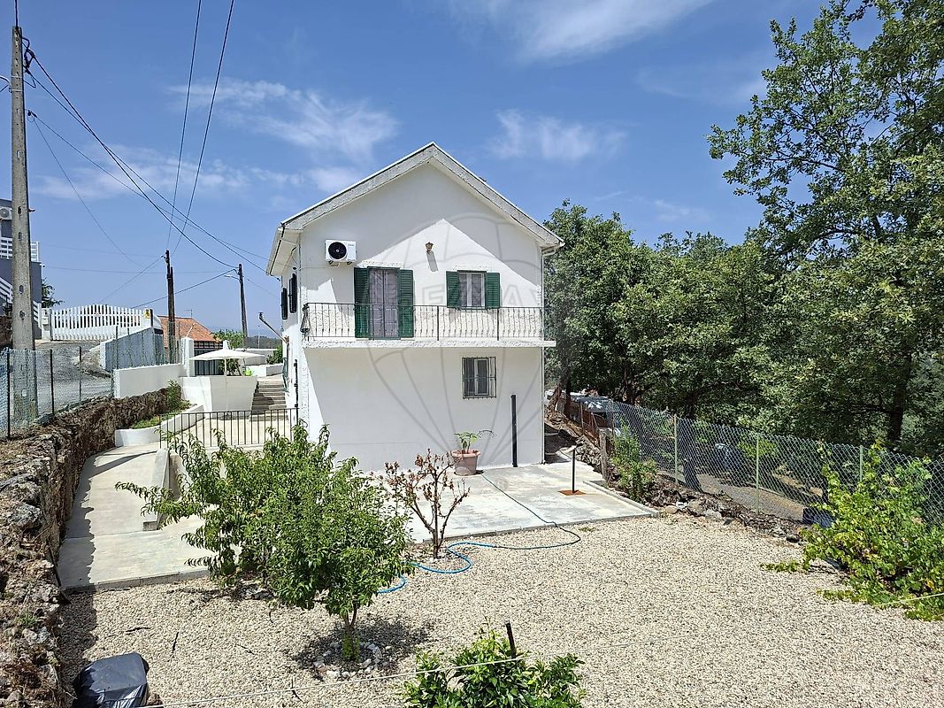 Moradia - Maçaínhas, Belmonte, Castelo Branco