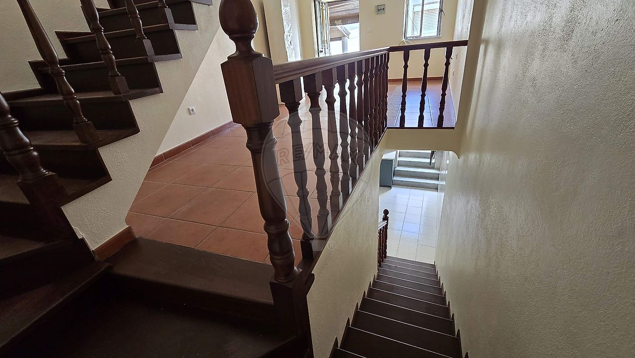 Moradia T2 à venda em Orjais, Covilhã — foto 8