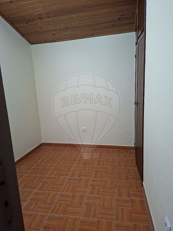 Moradia T2 à venda em Orjais, Covilhã — foto 11