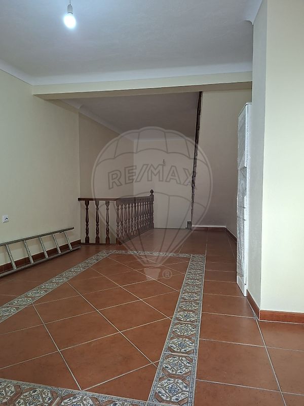 Moradia T2 à venda em Orjais, Covilhã — foto 9