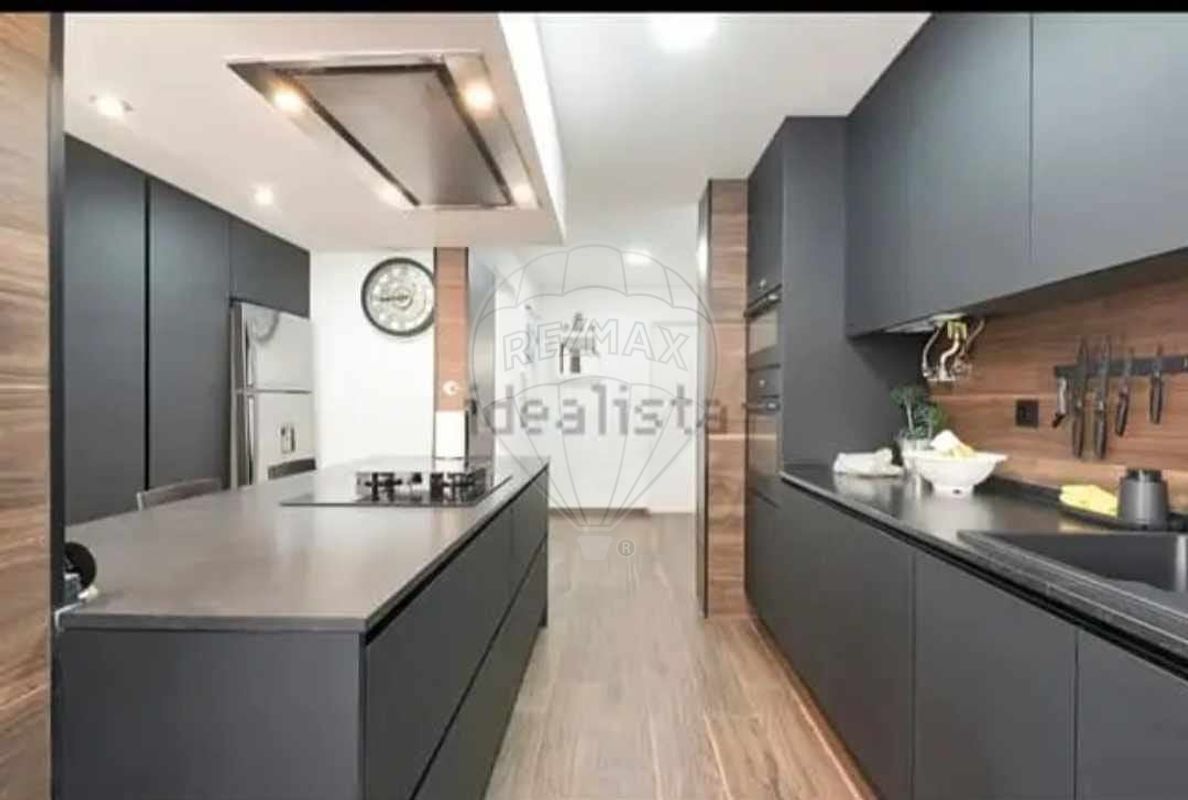 Apartamento T4 para venda