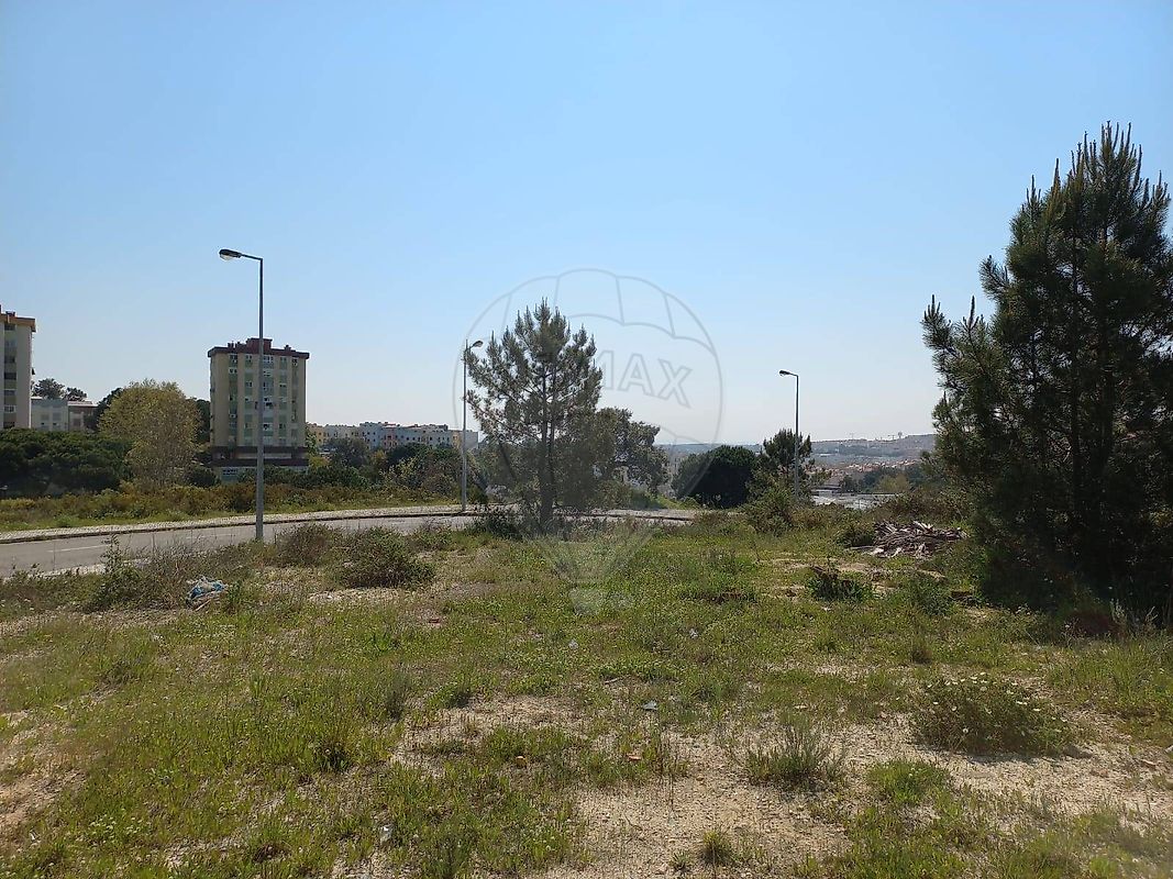 Terreno - Laranjeiro e Feijó, Almada, Setúbal