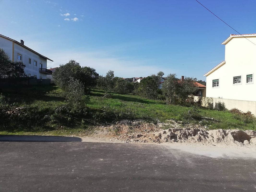 Land for sale in Ourém, Portugal — €55,000