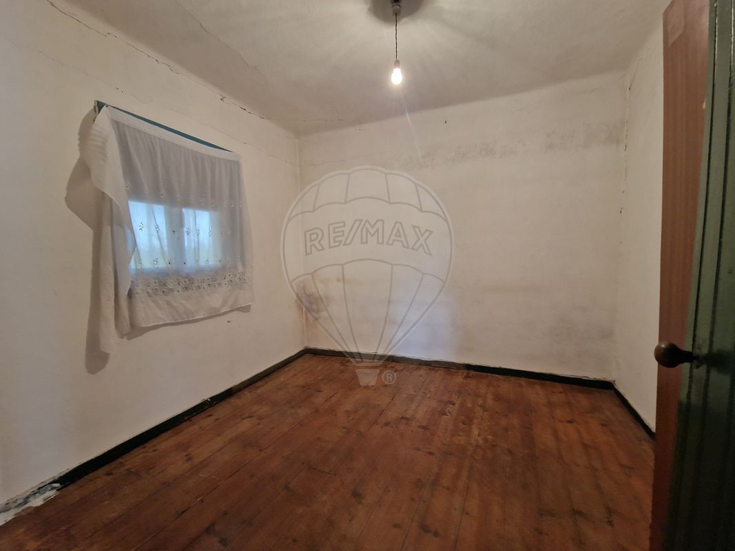 listing 124631125-33 picture-0