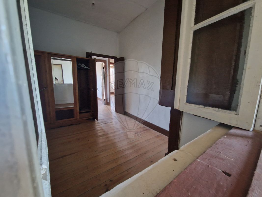 listing 124631125-34 picture-0